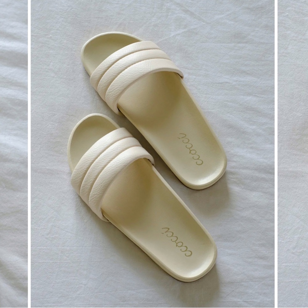 NWOT {CCOCCI} Beige Slide Sandals